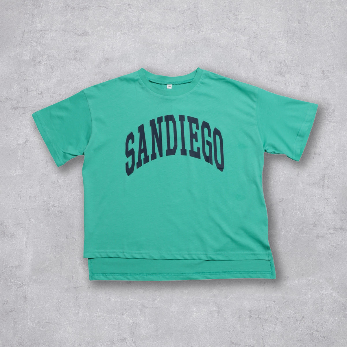 BIGTシャツ