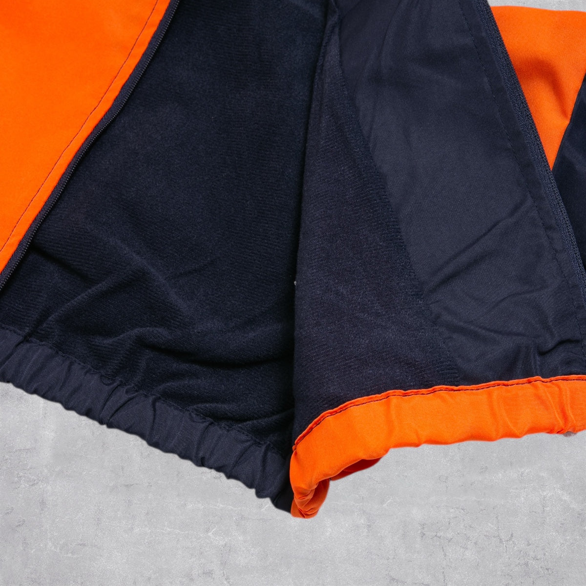 インフードジャケット