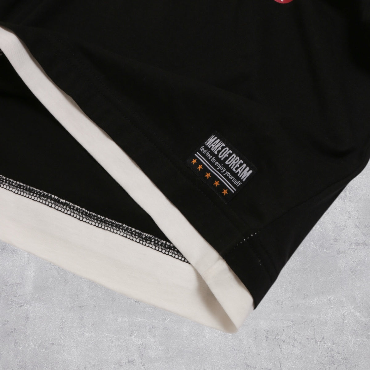 バックロゴ フェイクレイヤード 長袖Ｔシャツ