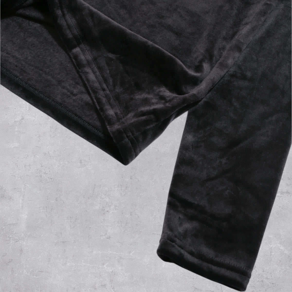 ストレッチベロア ハイネック長袖Ｔシャツ