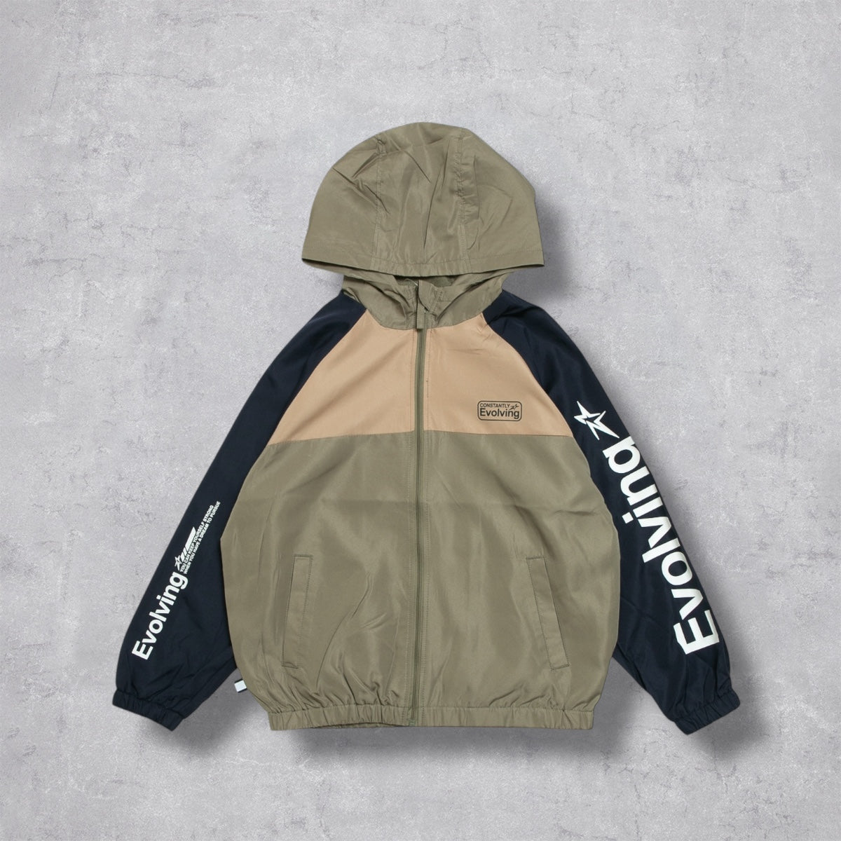 フード付き 配色切替ジャケット