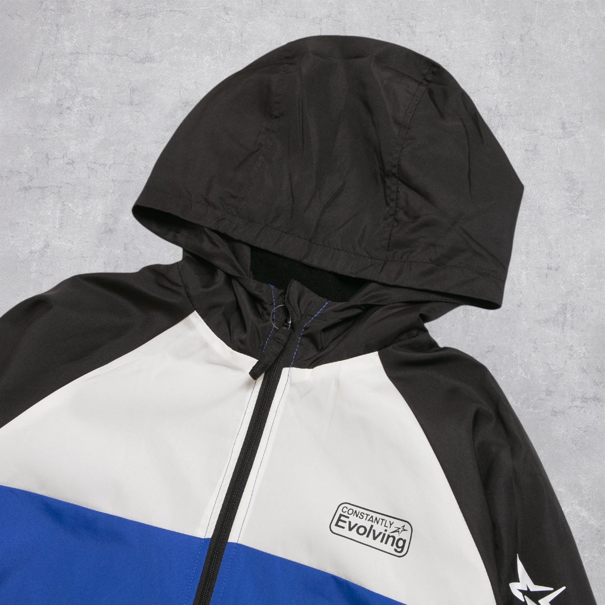 フード付き 配色切替ジャケット