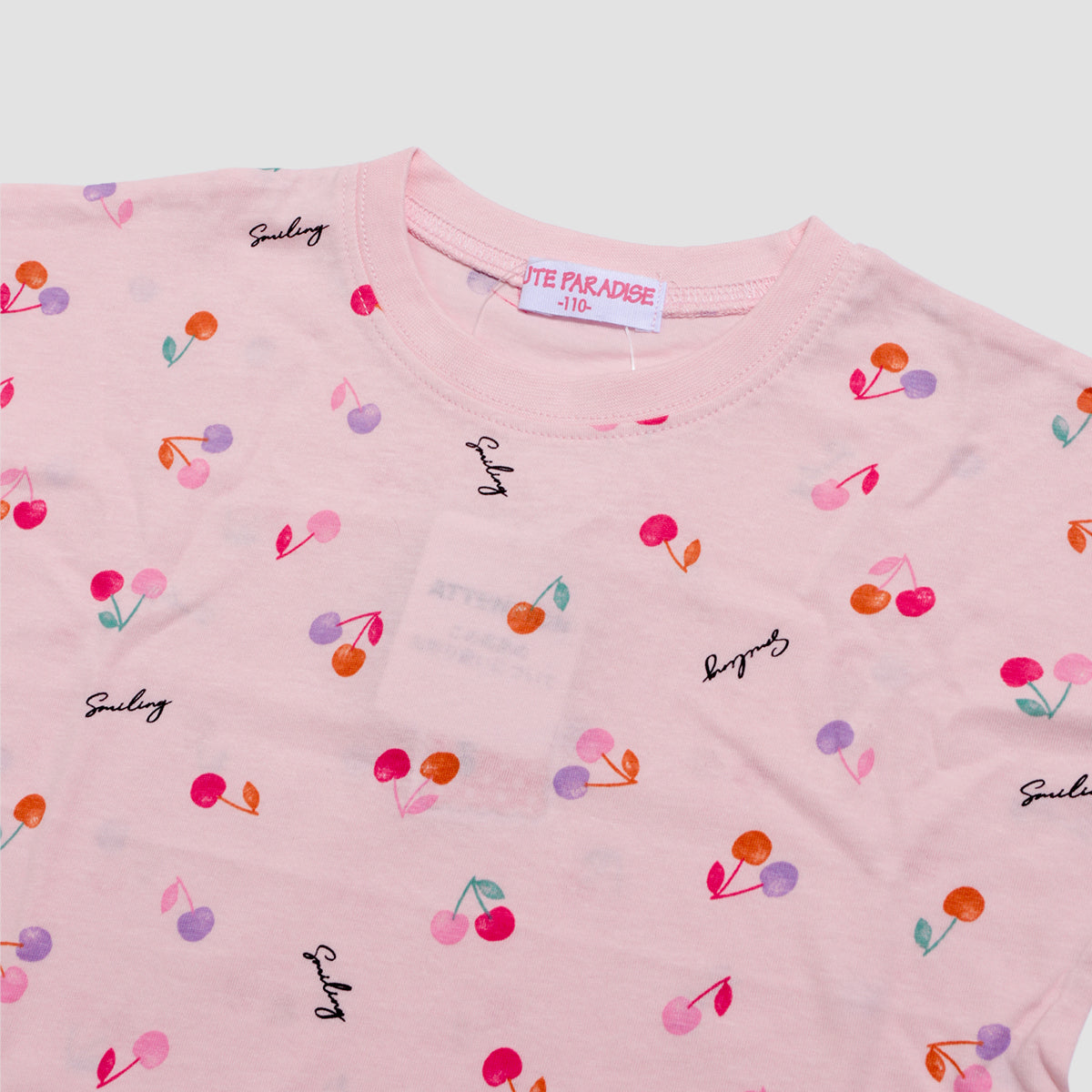 総柄プリントTシャツ