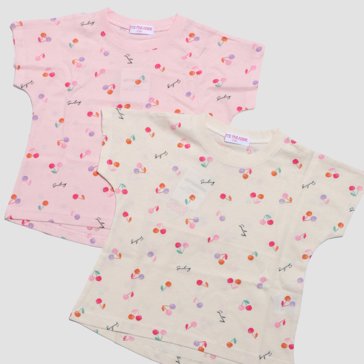 総柄プリントTシャツ