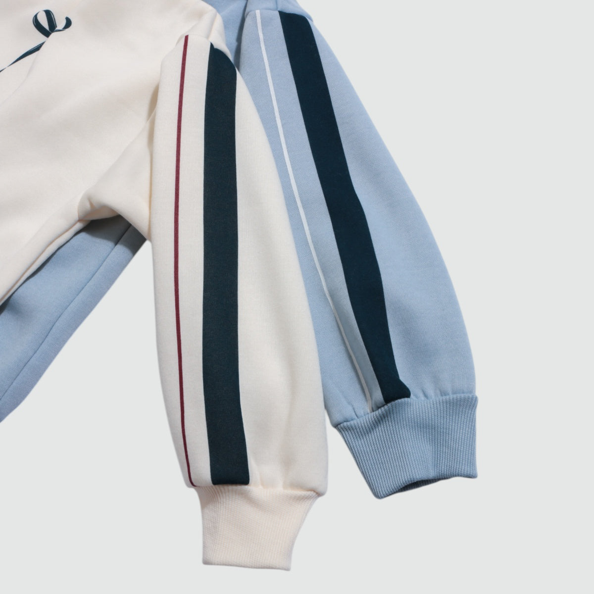 ナンバーロゴ 袖ライン裏起毛トレーナー