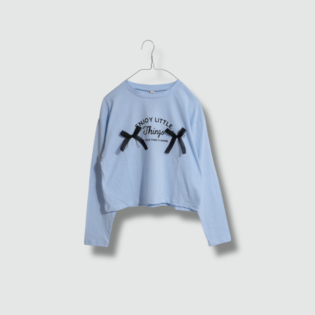 クロップド丈 リボンモチーフ 長袖Ｔシャツ