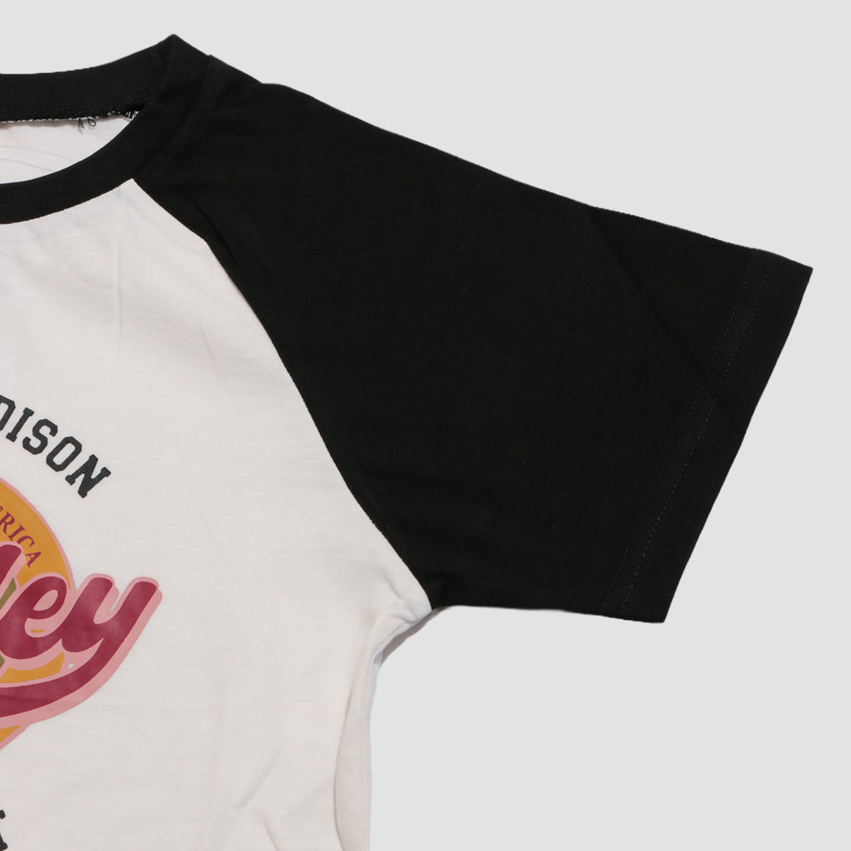 半袖ラグラン プリントTシャツ