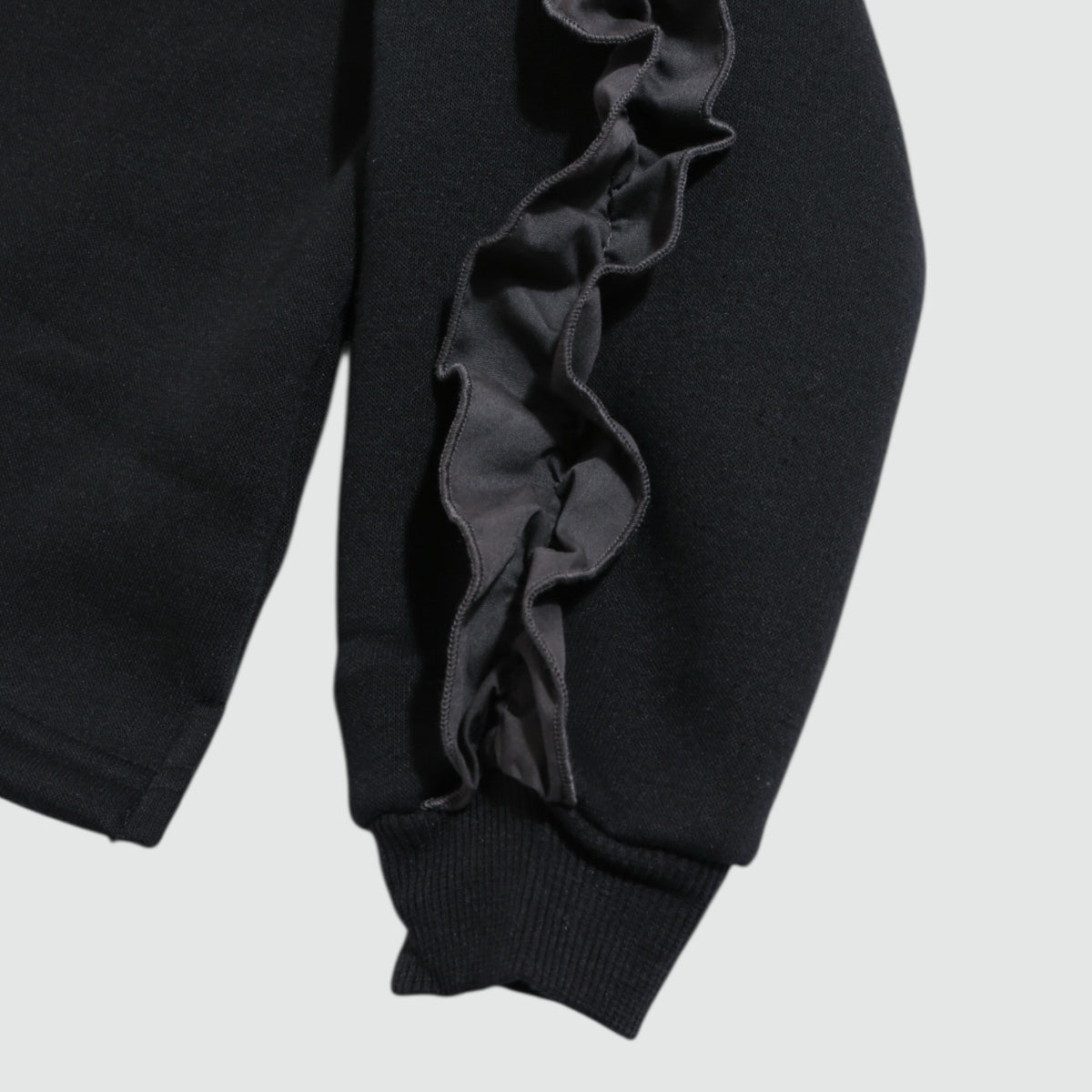 袖フリル 裏起毛トレーナー