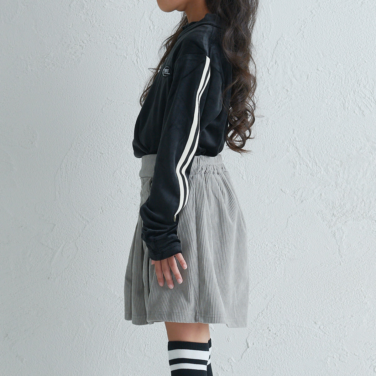 ストレッチベロア ハイネックＴシャツ